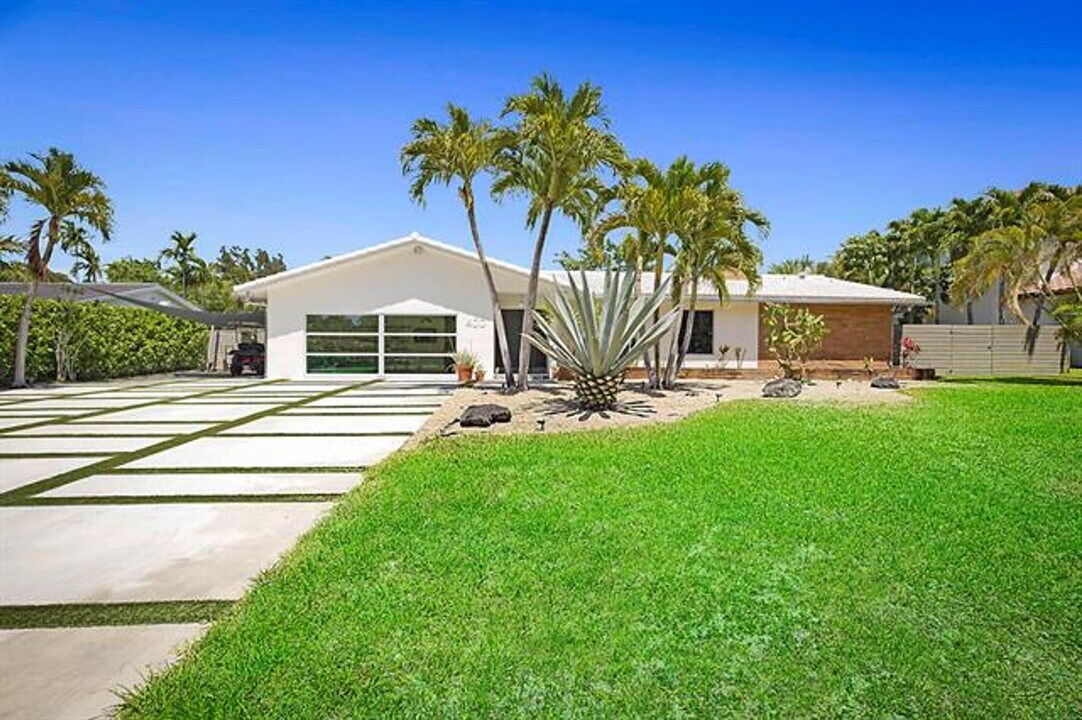 400 NW 6th Ave in Boca Raton, FL - Building Photo