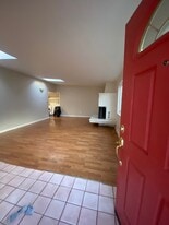 447 W 2nd St in Cloverdale, CA - Building Photo