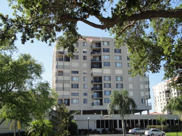 property at 6322 Palma Del Mar Blvd S