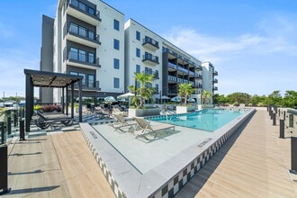 Tempo at White Oak in Houston, TX - Foto de edificio - Building Photo