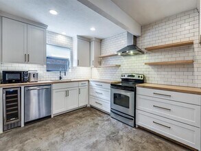 4218 Newton Ave in Dallas, TX - Building Photo - Building Photo
