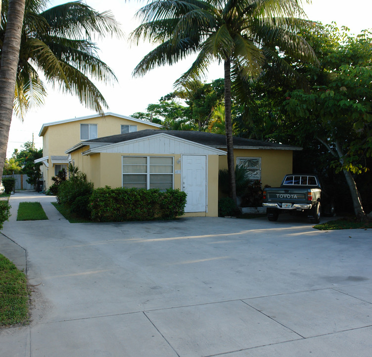 409-413 SE 22nd St in Fort Lauderdale, FL - Building Photo