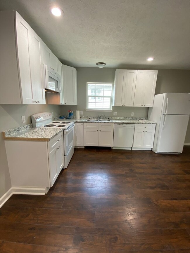 2915 Enterprise Blvd in Lake Charles, LA - Foto de edificio - Building Photo