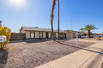 10533 W Lawrence Ln in Peoria, AZ - Building Photo - Building Photo