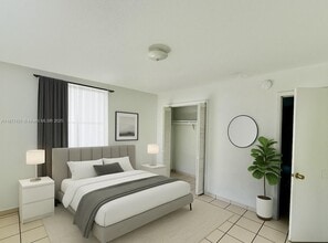 855 W 29th St in Hialeah, FL - Building Photo - Building Photo