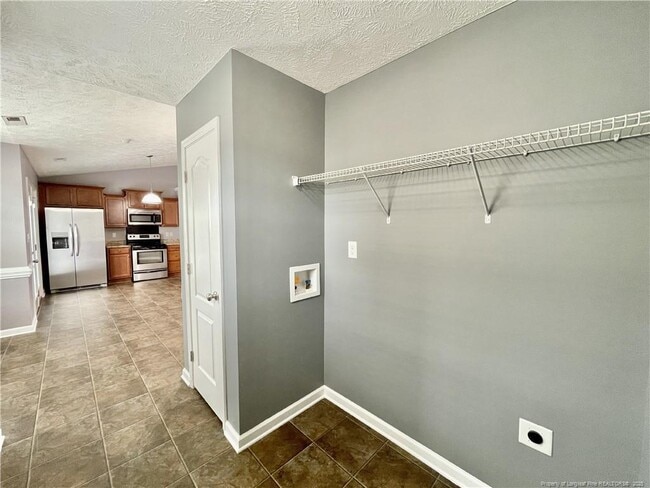 1332 Snowy Egret Dr in Fayetteville, NC - Building Photo - Building Photo