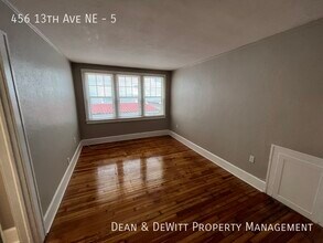 456 13th Ave NE in St. Petersburg, FL - Building Photo - Building Photo