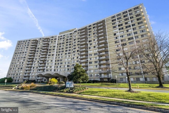 property at 301 N Beauregard St