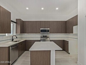 3109 N 39th St in Phoenix, AZ - Building Photo - Building Photo