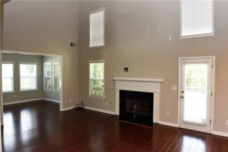 12720 Morningpark Cir in Alpharetta, GA - Building Photo - Building Photo
