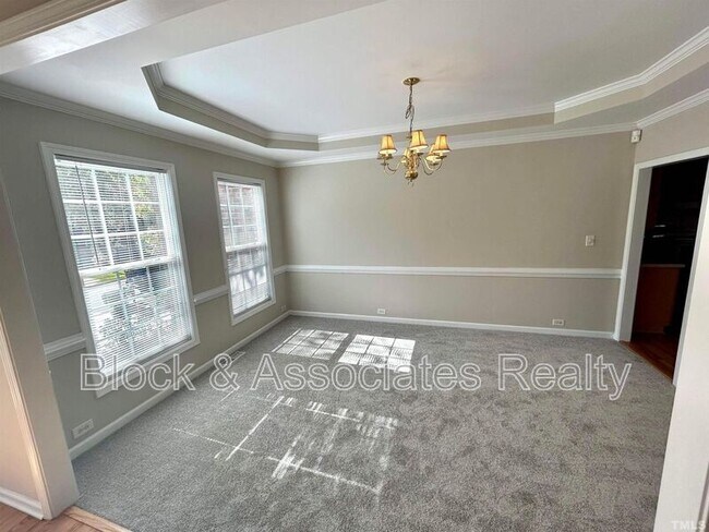 508 Hickorywood Blvd in Cary, NC - Building Photo - Building Photo