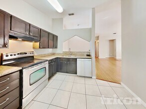 13344 Laraway Dr in Riverview, FL - Building Photo - Building Photo