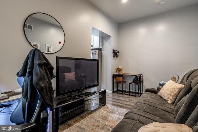 116 S Fellowship Rd in Maple Shade, NJ - Building Photo - Building Photo