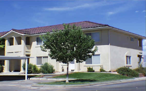 Scenic View Townhomes in Mesquite, NV - Foto de edificio