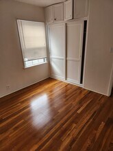 14460 Dickens St, Unit Max in Sherman Oaks, CA - Foto de edificio - Building Photo