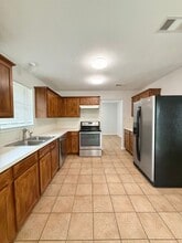 1405 Manor Dr in Rosenberg, TX - Building Photo - Building Photo