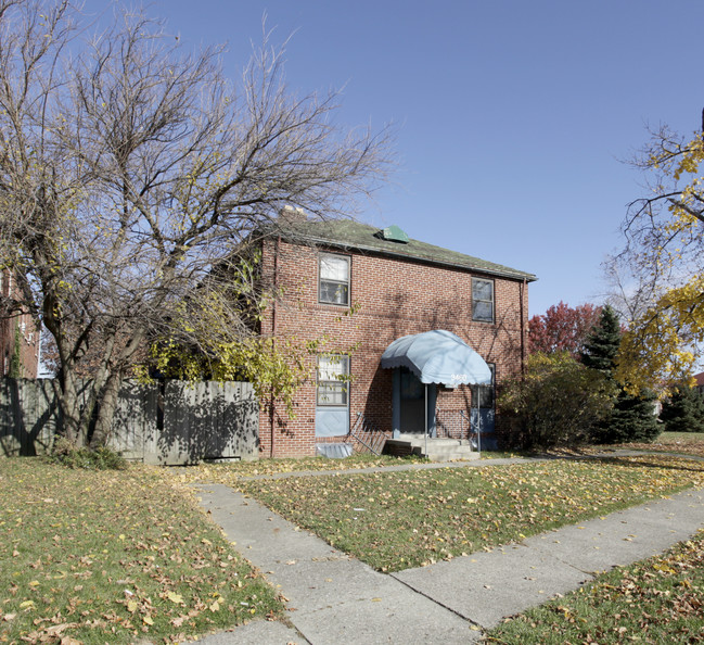 3460-3472 E Broad St in Columbus, OH - Building Photo - Building Photo