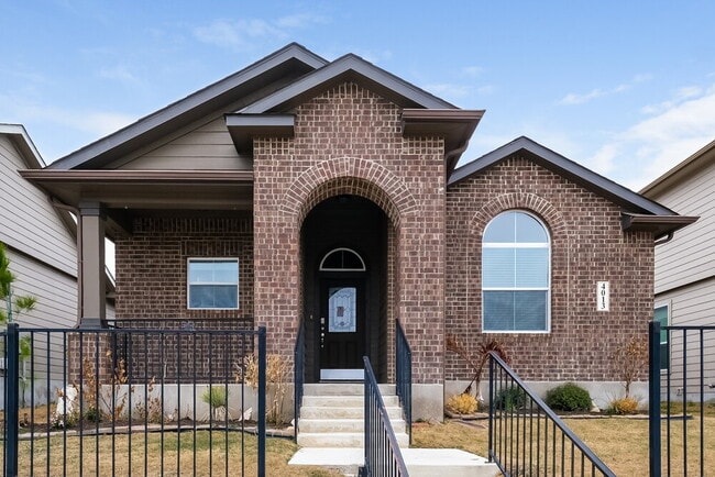 property at 4013 Skylark Ln