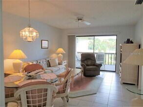 4543 Longwater Chase in Sarasota, FL - Building Photo - Building Photo
