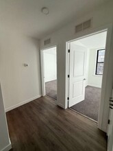 329 W State St in Trenton, NJ - Building Photo - Building Photo