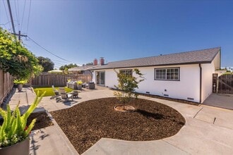 1826 Ronie Way in San Jose, CA - Building Photo - Building Photo