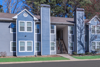 The Park at Palatine in College Park, GA - Building Photo - Building Photo