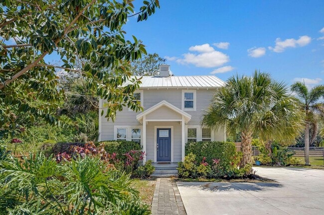 property at 1425 E Crisafulli Rd