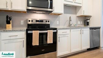 12020 Brush Hl Rd in Wildwood, FL - Building Photo