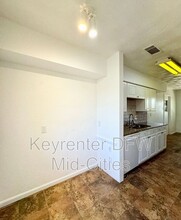 1225 Fairdale St in Irving, TX - Building Photo - Building Photo