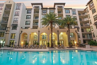 Lantower Westshore in Tampa, FL - Foto de edificio - Building Photo