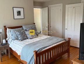 41 Monument Sq, Unit Top in Boston, MA - Building Photo - Building Photo