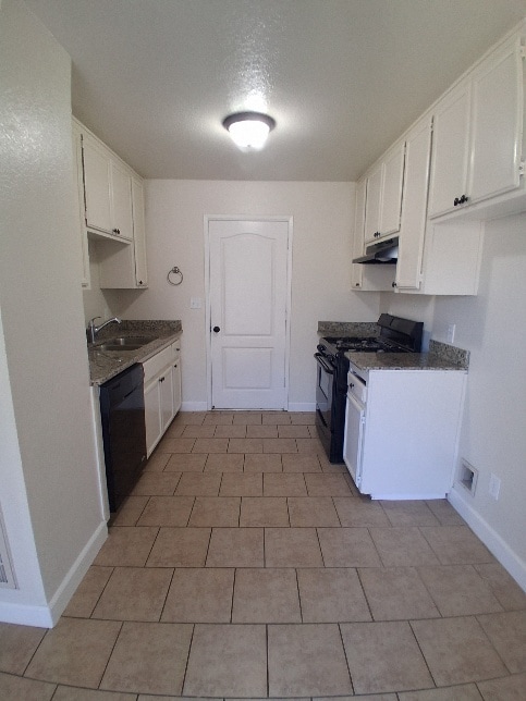 Bentley Street Quadplex in Waterford, CA - Building Photo - Building Photo