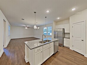 2433 S Park Ave in Sanford, FL - Building Photo - Building Photo
