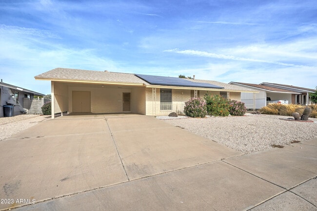 10144 W Cheryl Dr in Sun City, AZ - Foto de edificio - Building Photo