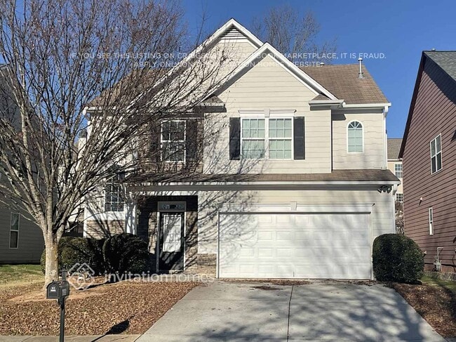 property at 635 Briarhurst Ct