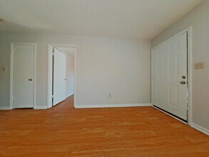 727 S Scientific St in High Point, NC - Building Photo - Building Photo