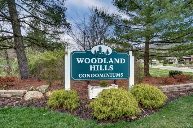 56 Woodland Hills Dr, Unit Top Photo