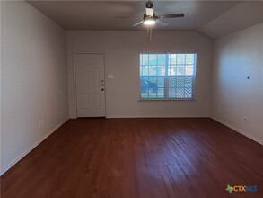 6212 Temora Loop in Killeen, TX - Building Photo - Building Photo