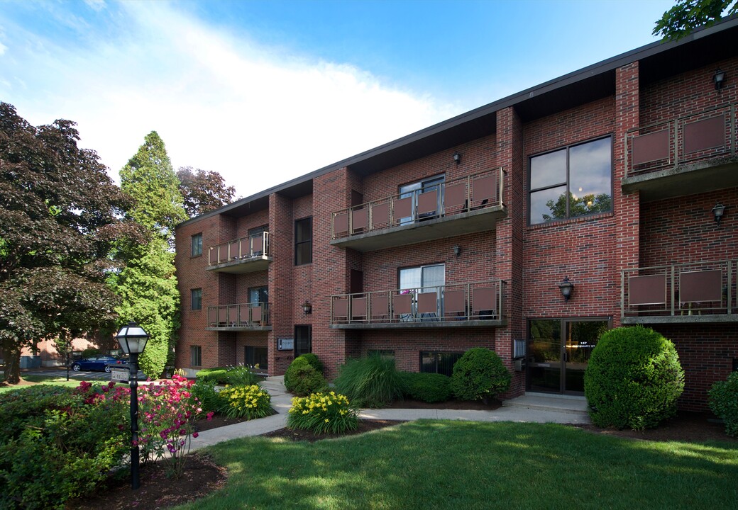 Rosemary Lake Apartments in Needham, MA - Building Photo