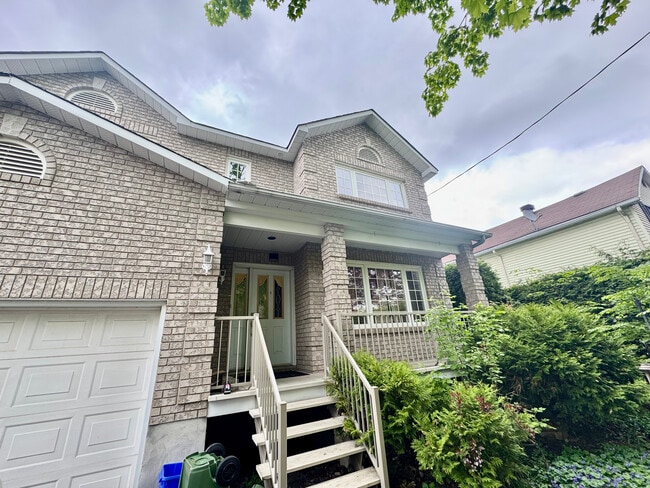 property at 205 Glynn Ave