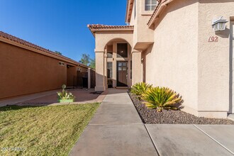 1836 N Stapley Dr in Mesa, AZ - Building Photo - Building Photo