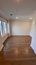 303 Maverick St, Unit 4 in Boston, MA - Building Photo - Building Photo