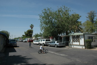 West Wind Mobile Home Park in Chandler, AZ - Building Photo - Building Photo