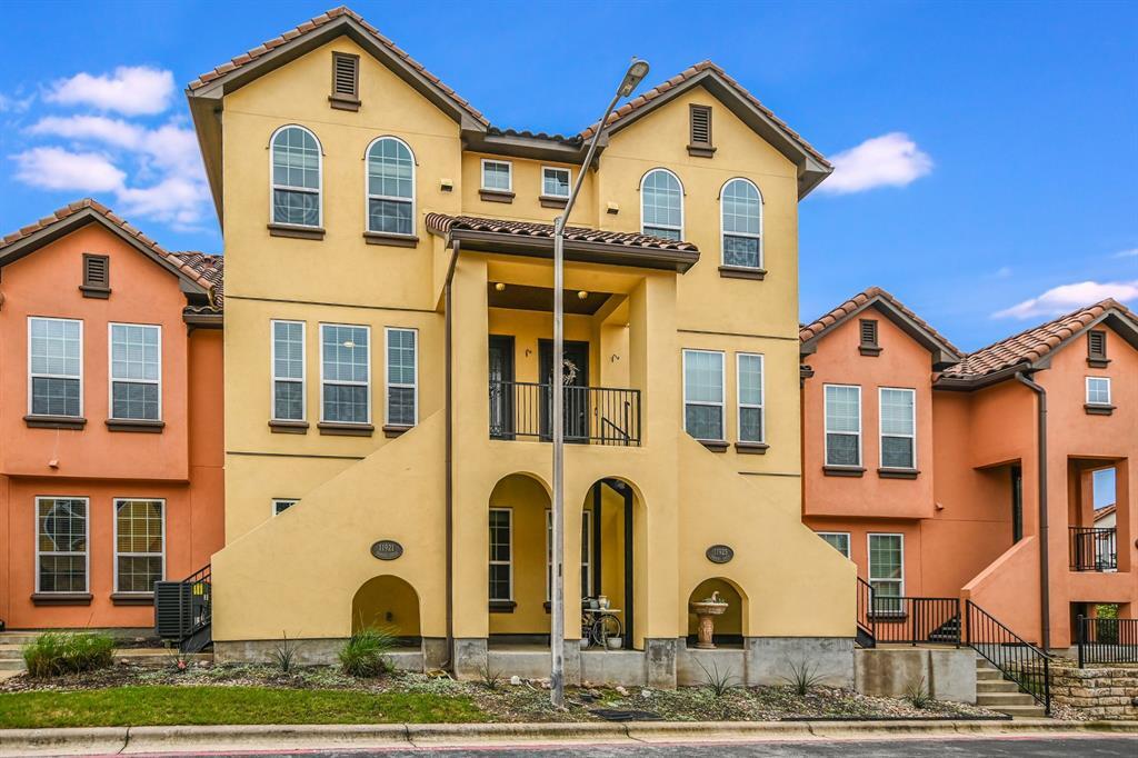 11921 Terraza Cir in Austin, TX - Building Photo