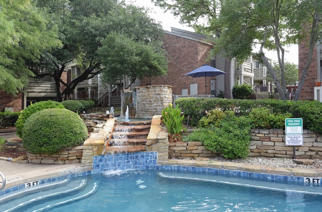 Post Oaks Apartments