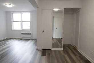 31-85 Crescent St in Queens, NY - Building Photo - Building Photo