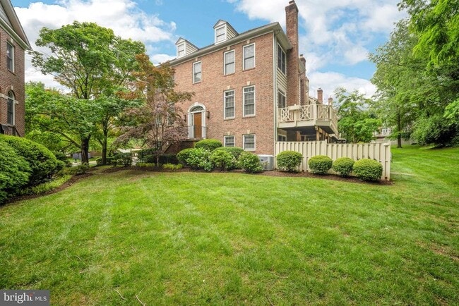 property at 10159 Castlewood Ln