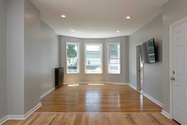 432 Hudson Ave in Albany, NY - Building Photo - Building Photo