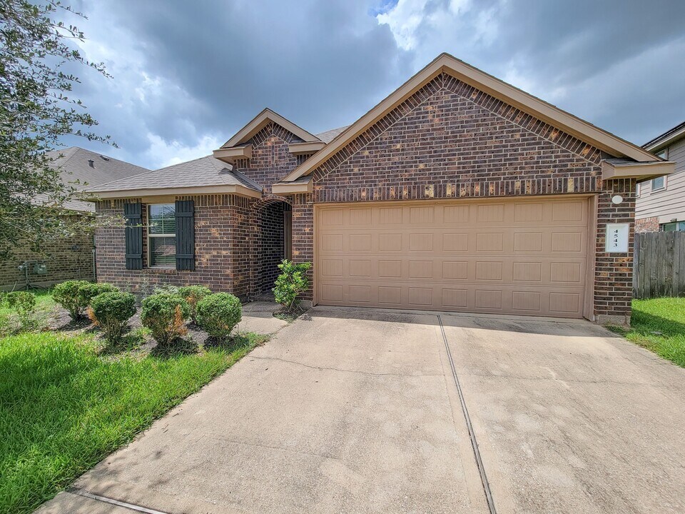4543 Stolz Trail in Katy, TX - Building Photo