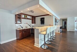 6007 N Sheridan Rd in Chicago, IL - Building Photo - Building Photo